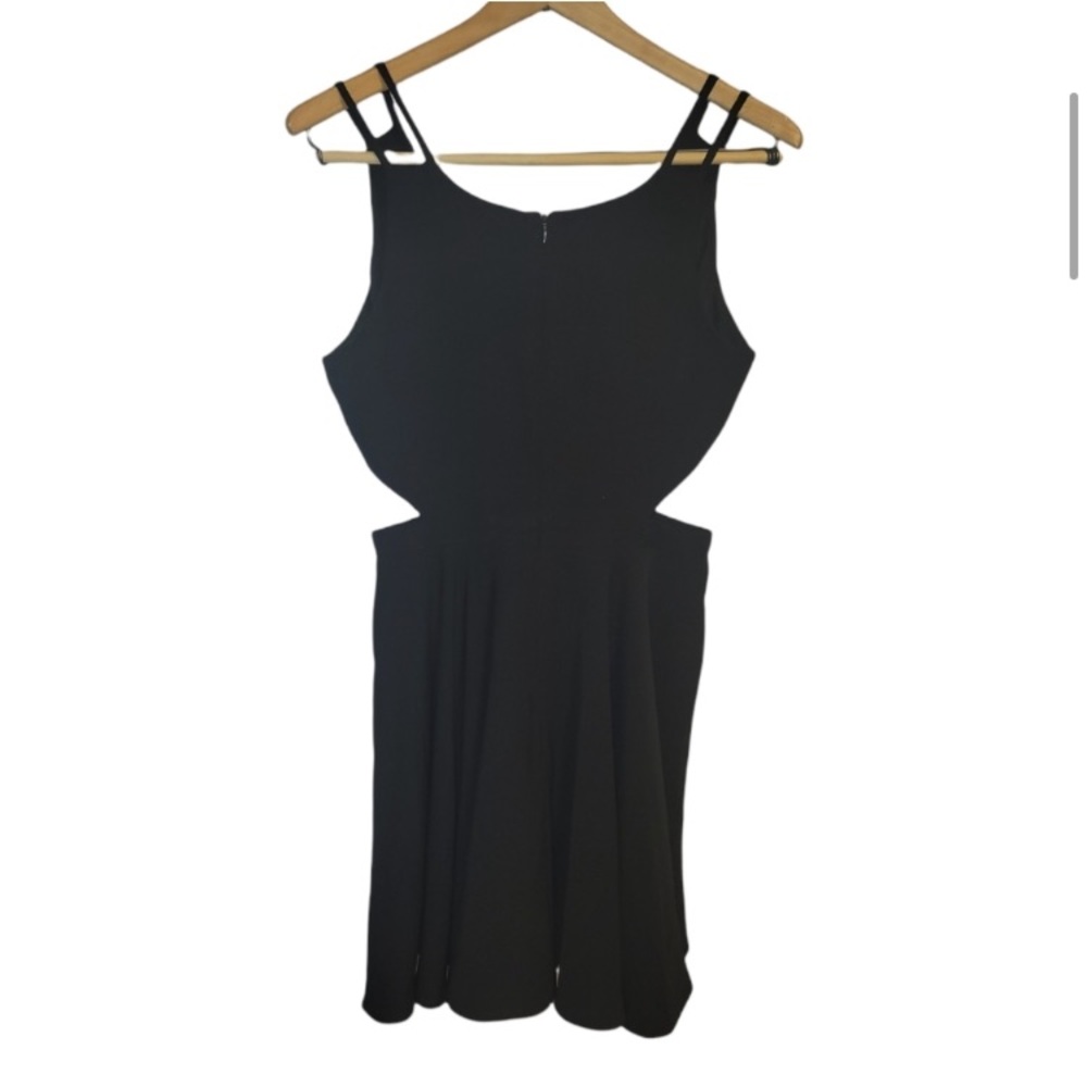 Urban Outfitters Sparkle and Fade Black cut out skater dress sz 6 - Picture 7 of 11